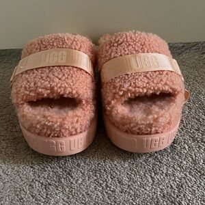 Ugg platform pink slides/slippers